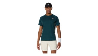 T-shirt match green