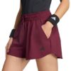 Short club maroon
