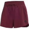 Short club maroon